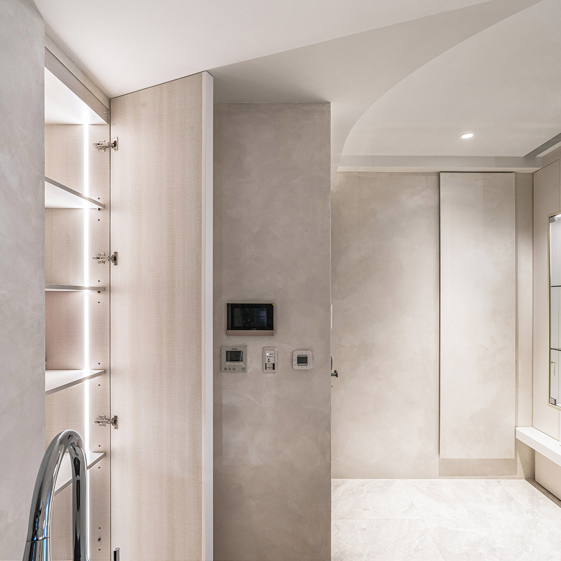 與貓共居的現代住宅